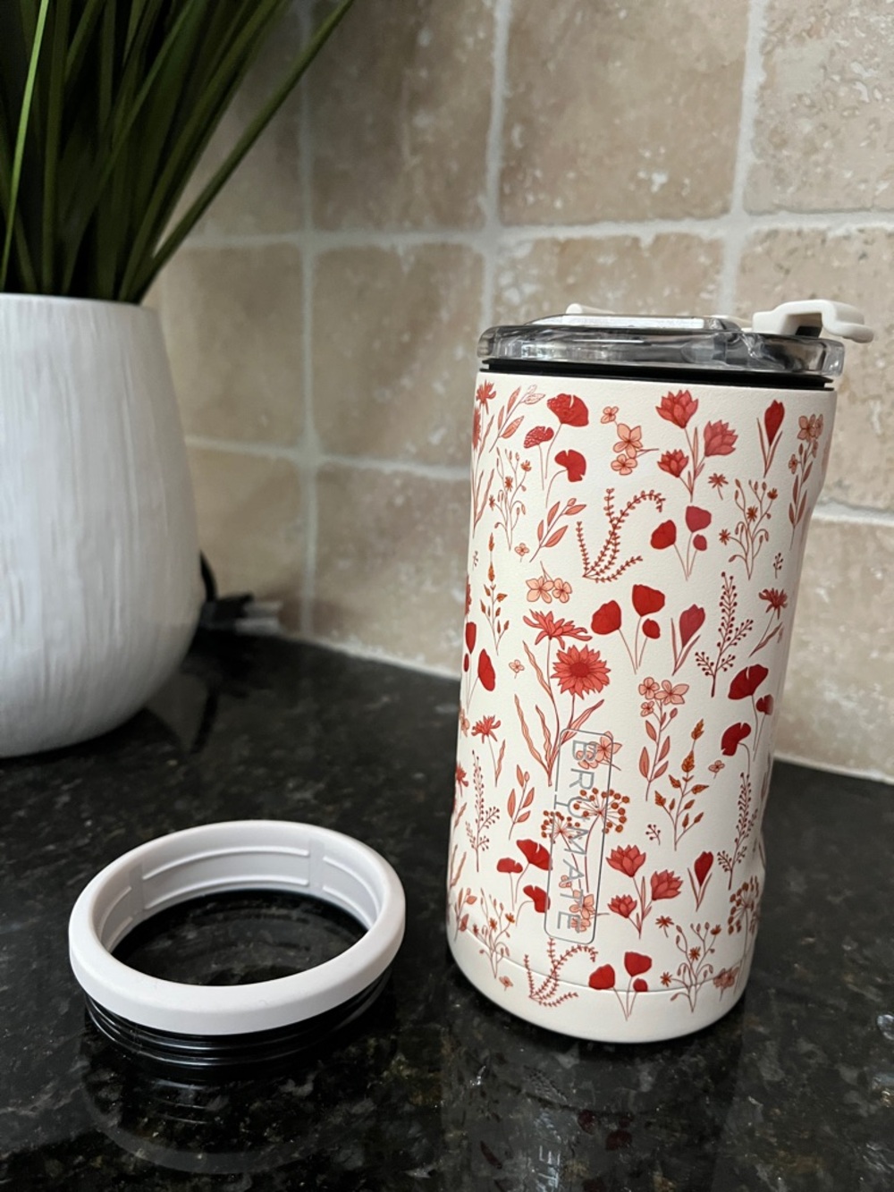 Poppy Cream & Red Floral Insulated Tumbler BruMate *Limited!** 3 in 1 trip